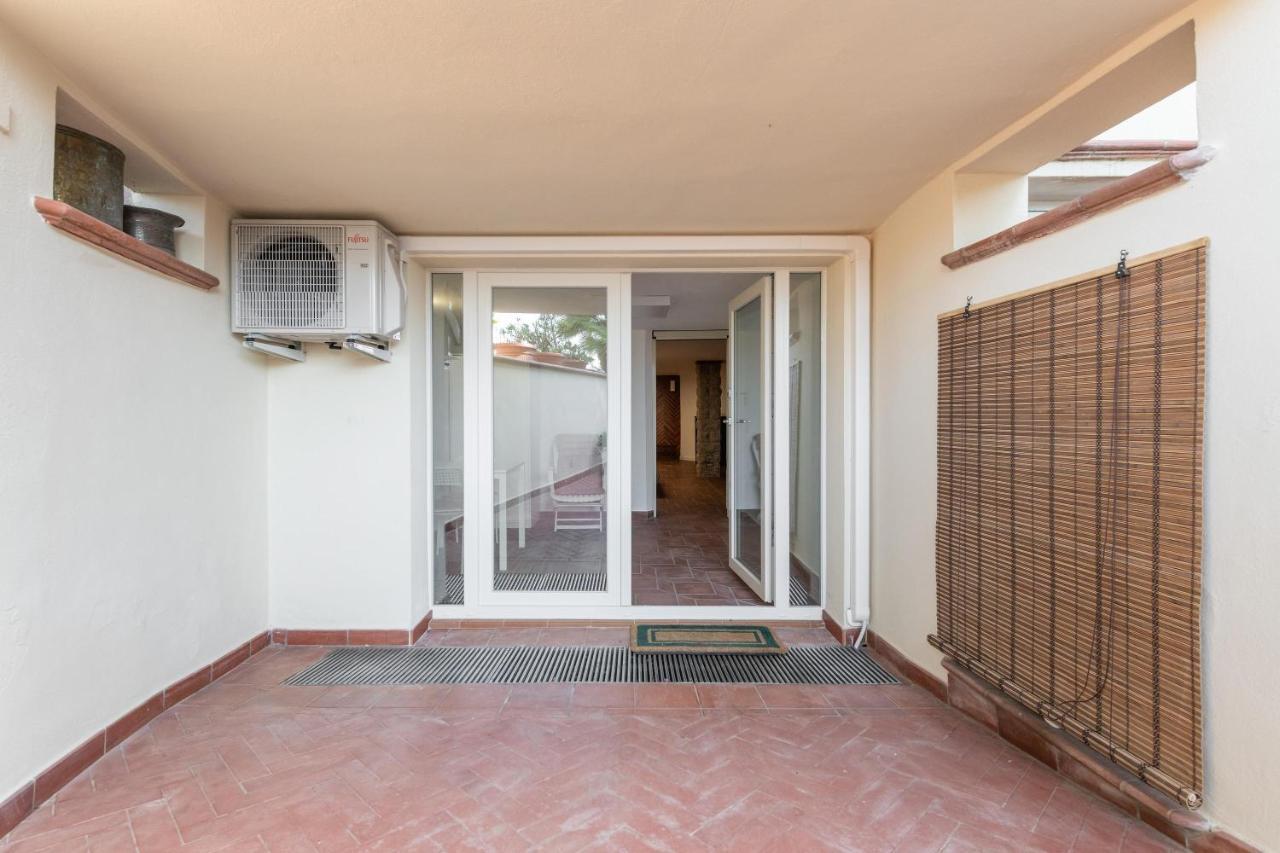 La Casa Davanti Al Mare Quartu SantʼElena Buitenkant foto